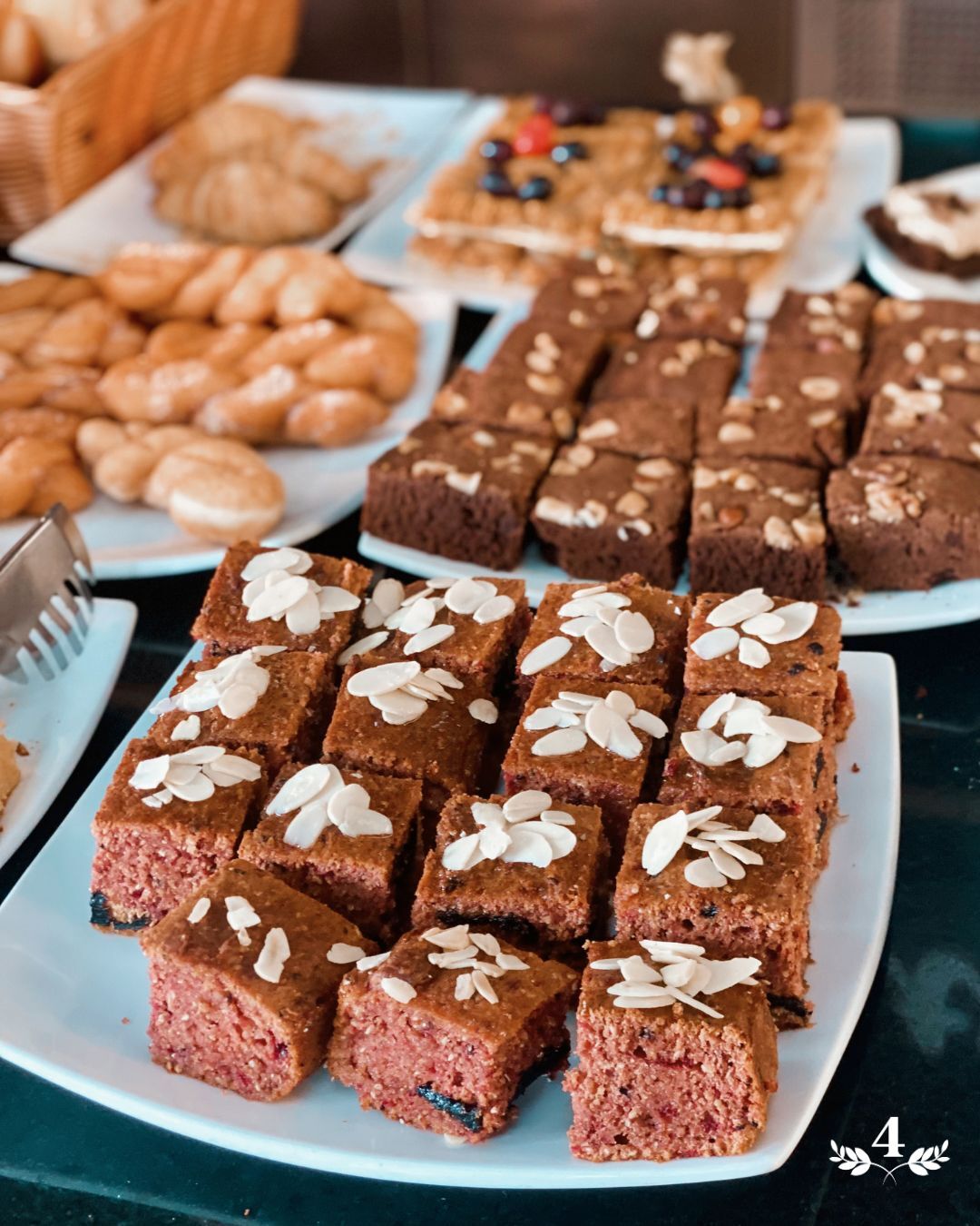 Doces e bolos artesanais