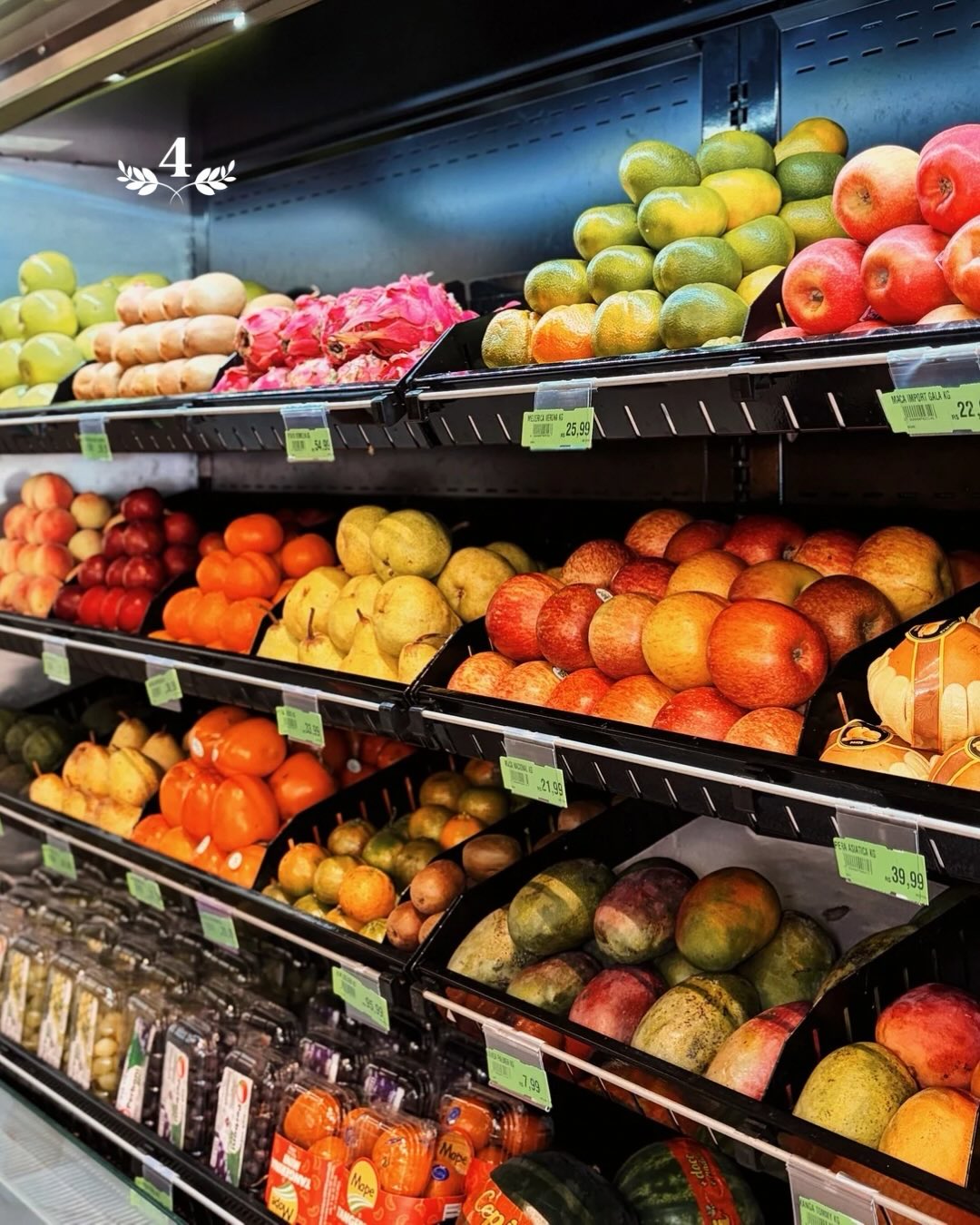 Frutas selecionadas no hortifrúti
